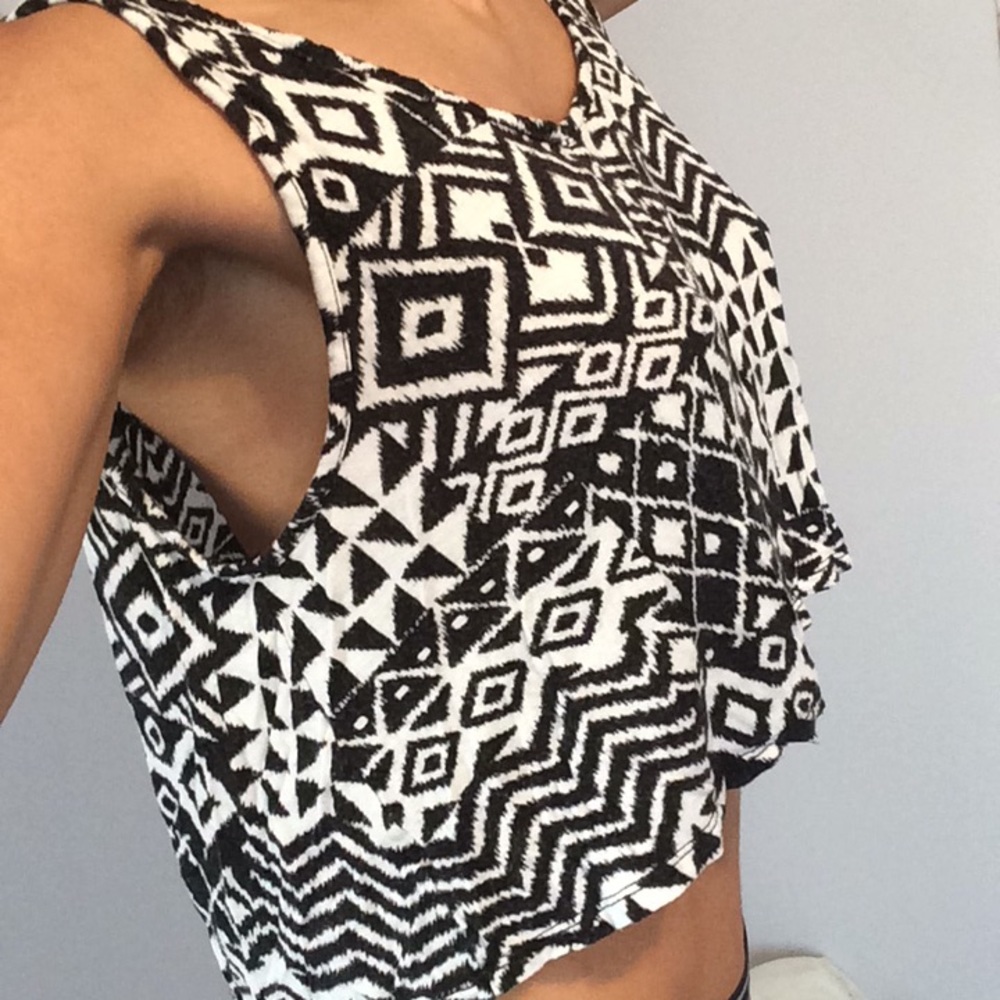Crop top
